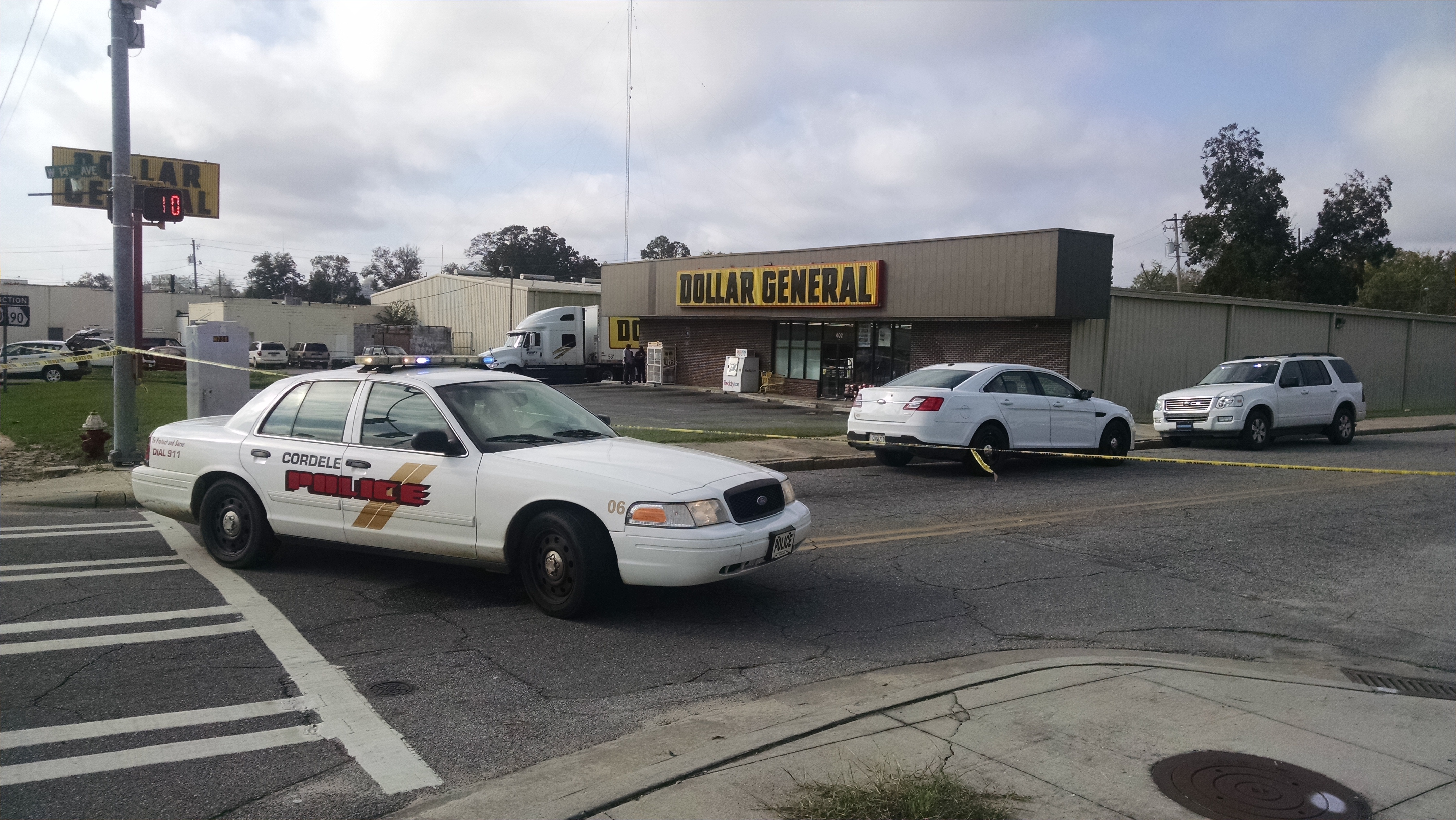 Robbery at Dollar General Cordele Dispatch Cordele Dispatch