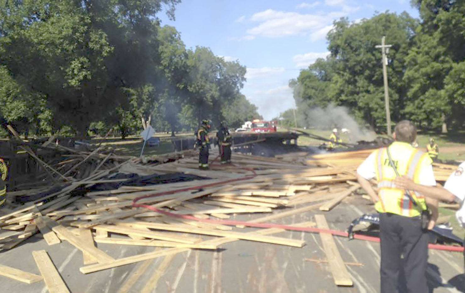 Truck driver dies in fiery crash on Hwy 280 Cordele Dispatch Cordele Dispatch