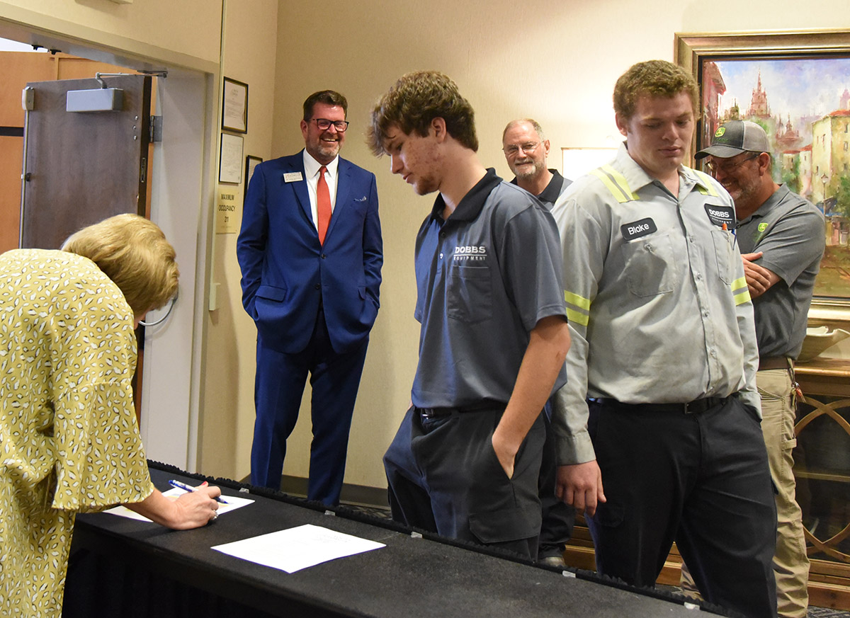 South Tech hosts registration for John Deere Ag Tech students
